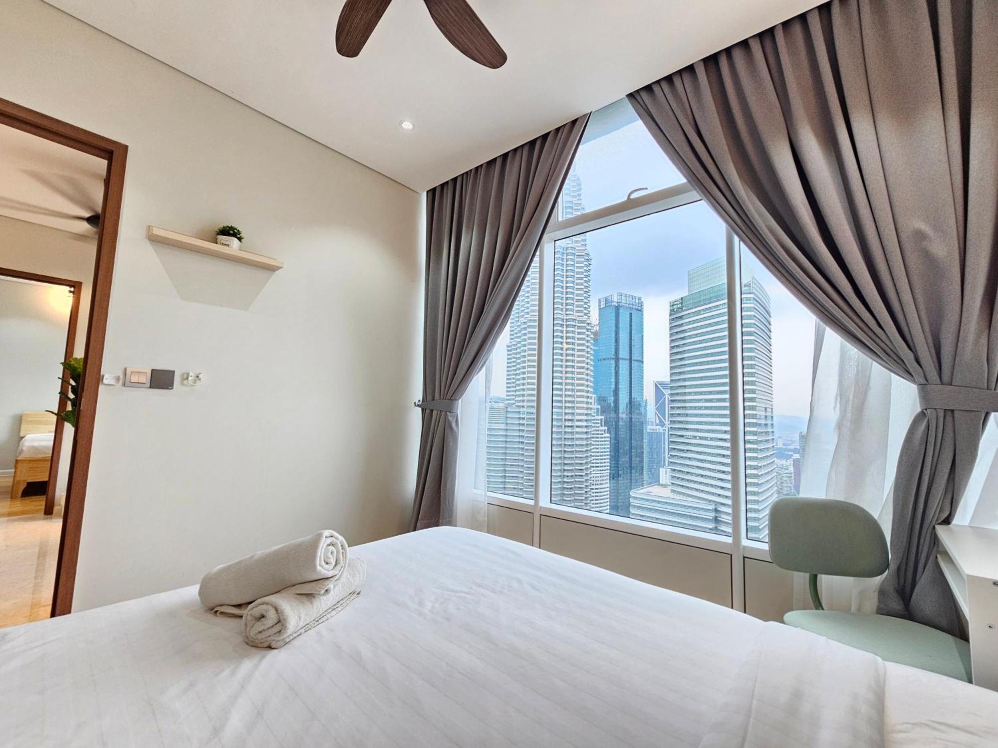 Sky Suites Klcc By Staylar Kuala Lumpur Exterior foto